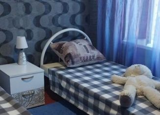 Сдача в аренду комнаты, 12 м2, Ейск, Коммунистическая улица, 20/4