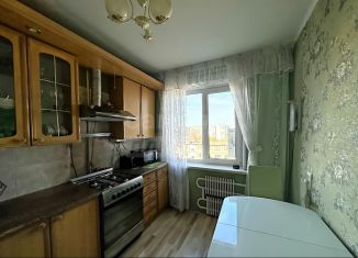 Продается 3-ком. квартира, 66.3 м2, Оренбург, улица Сергея Лазо, 17