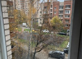 Сдам в аренду 2-комнатную квартиру, 49.6 м2, Петергоф, Ботаническая улица, 7к1