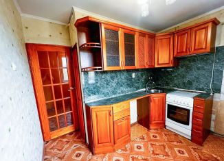 Продам 2-комнатную квартиру, 44 м2, Балашиха, улица Юлиуса Фучика, 2к1