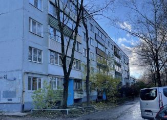 Четырехкомнатная квартира на продажу, 67 м2, Псков, улица Новосёлов, 40