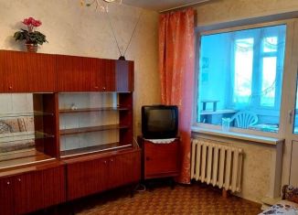 Сдаю 1-ком. квартиру, 30 м2, Новосибирск, улица Связистов, 5, метро Площадь Маркса