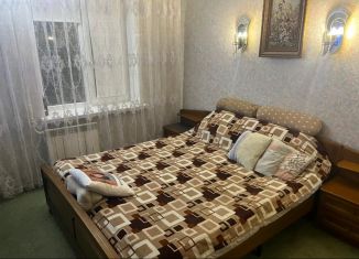 Продам 2-ком. квартиру, 42 м2, Ростовская область, Днепровский переулок, 115