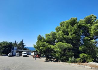 Земельный участок на продажу, 12 сот., поселок городского типа Массандра, шоссе Туристов