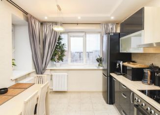 Продажа 1-комнатной квартиры, 52.5 м2, Тюмень, улица Салтыкова-Щедрина, 53