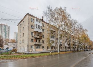 Продам 1-ком. квартиру, 30 м2, Екатеринбург, улица Чайковского, 83