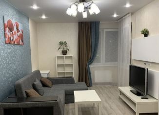 Сдаю 2-ком. квартиру, 59 м2, Москва, Производственная улица, 12к2