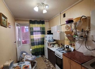 Продажа 2-ком. квартиры, 46 м2, Батайск, улица Мелиораторов, 4