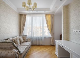 Продается 4-комнатная квартира, 121 м2, Санкт-Петербург, Новгородская улица, 23