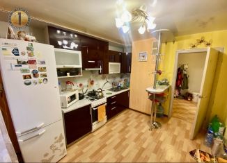 Продается 2-комнатная квартира, 55 м2, Вологодская область, Рыбинская улица, 16