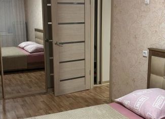 Продам 2-ком. квартиру, 46 м2, Благовещенск, Амурская улица, 112