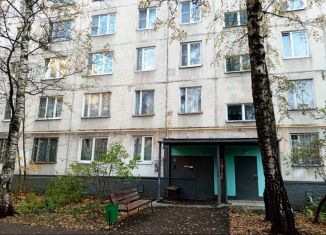 Квартира на продажу студия, 11.2 м2, Москва, улица 50 лет Октября, 23