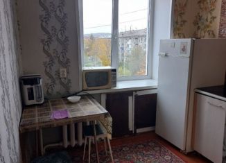 Аренда 1-ком. квартиры, 32 м2, Черногорск, улица Пушкина, 3