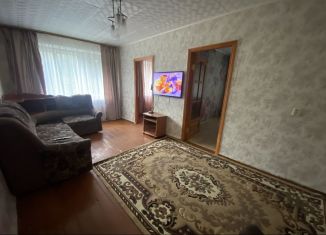 Сдам 4-ком. квартиру, 60 м2, Аша, улица Кирова, 55