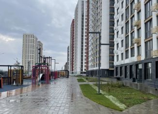 Продается 3-ком. квартира, 59 м2, Уфа, Кустарёвская набережная, 13, Дёмский район