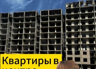 Продается 1-комнатная квартира, 61 м2, Махачкала, улица Ирчи Казака, 95