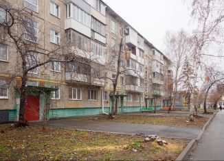 Продажа 2-ком. квартиры, 44.4 м2, Омская область, улица Сулеймана Стальского, 7