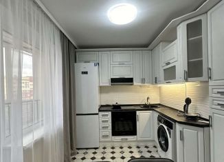 Аренда 1-комнатной квартиры, 45 м2, Брянск, Советская улица, 103