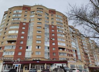 2-комнатная квартира на продажу, 68 м2, Пермский край, улица Макаренко, 6