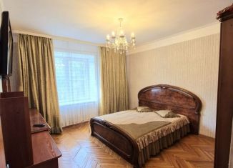 Сдаю 3-комнатную квартиру, 60 м2, Иркутск, улица Декабрьских Событий, 87А