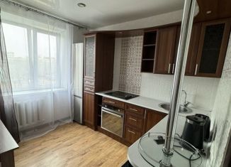 Продам 3-ком. квартиру, 65 м2, Абакан, проспект Дружбы Народов, 33