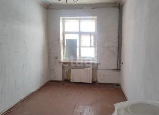 Продается 2-комнатная квартира, 51.7 м2, Красноярский край, улица Кирова, 17