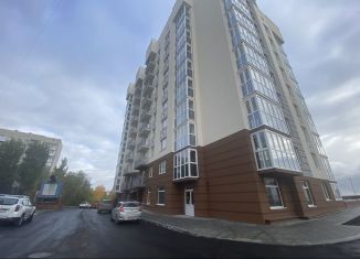 Продажа трехкомнатной квартиры, 96.4 м2, Саратов, Дегтярная улица, 3