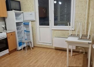 Продаю 1-комнатную квартиру, 42 м2, Люберцы, проспект Гагарина, 3/8