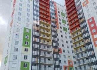 Продам двухкомнатную квартиру, 58.2 м2, Ленинградская область, Севастопольская улица, 1