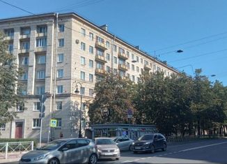 Продам двухкомнатную квартиру, 42 м2, Санкт-Петербург, метро Московская, улица Фрунзе, 10