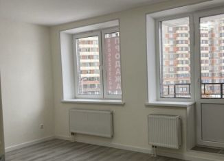 Продаю квартиру студию, 32 м2, Мурино, улица Шоссе в Лаврики, 64к3