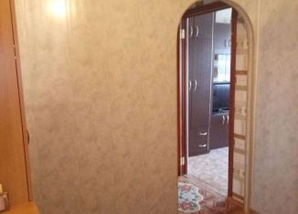 Продается двухкомнатная квартира, 39 м2, Дятьково, улица Карла Маркса, 9