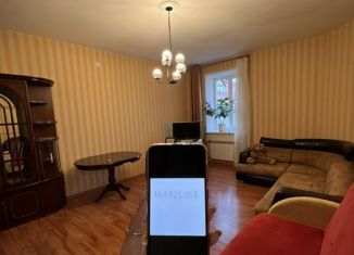 Сдается в аренду 2-ком. квартира, 76 м2, Татарстан, Чистопольская улица