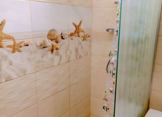 Продается 2-ком. квартира, 59.4 м2, Мурино, проспект Авиаторов Балтики, 7, ЖК Виктория