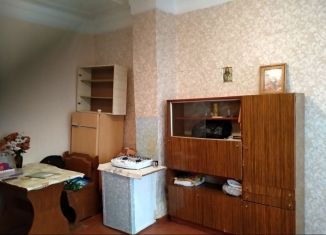 Продаю 1-ком. квартиру, 16 м2, Ейск, Московская улица, 12