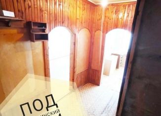 Продаю однокомнатную квартиру, 30 м2, Сарапул, Казанская улица, 11