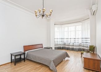 Сдам 4-комнатную квартиру, 125 м2, Москва, улица Николаева, 4, улица Николаева