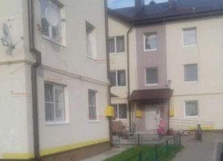 Трехкомнатная квартира на продажу, 59 м2, поселок Кедровое, улица Пушкина, 8