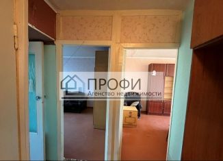 Продаю 2-комнатную квартиру, 44.5 м2, Новый Оскол, Дорожная улица, 11