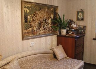 Продается 3-комнатная квартира, 66.3 м2, Санкт-Петербург, метро Проспект Большевиков, улица Дыбенко, 12к1