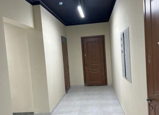 Продам трехкомнатную квартиру, 100 м2, Махачкала, улица Титова, 144к1, ЖК Родные Просторы