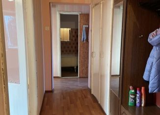 Продам 3-ком. квартиру, 65 м2, Усть-Илимск, улица Карла Маркса, 15