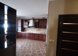 Продажа 3-комнатной квартиры, 110 м2, Пенза, проспект Строителей, 74А