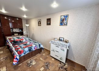 Продаю 2-комнатную квартиру, 43 м2, поселок городского типа Новый Городок, улица Тухачевского