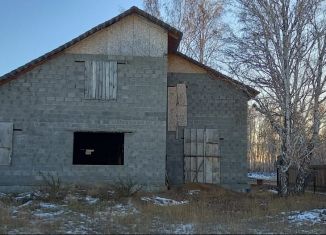 Продаю дом, 180 м2, село Азово, Российская улица, 39