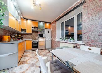 Продажа трехкомнатной квартиры, 93.7 м2, Санкт-Петербург, улица Руднева, метро Проспект Просвещения