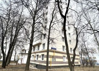 Продам двухкомнатную квартиру, 40 м2, Москва, Беловежская улица, 47, станция Немчиновка