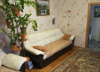 Продажа четырехкомнатной квартиры, 76.7 м2, Полевской, микрорайон Зелёный Бор-1, 17А