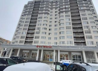 Продаю двухкомнатную квартиру, 65 м2, Чехов, улица Чехова, 16
