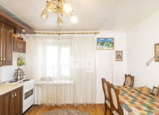 Продается 3-комнатная квартира, 74.3 м2, Тюменская область, улица Самарцева, 29